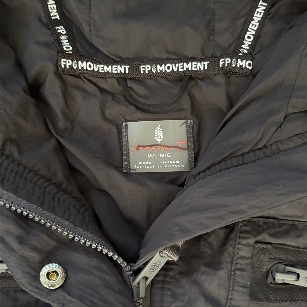 NWT Free People Movement Billie Boxy Insulated Lightweight Oversized Jacket  M/L - Picture 7 of 10